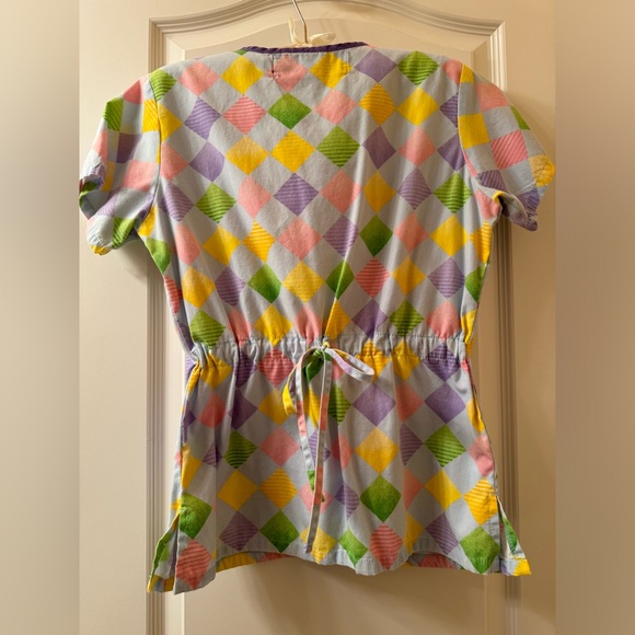 Scrub Top size XS Colorful - Picture 3 of 3